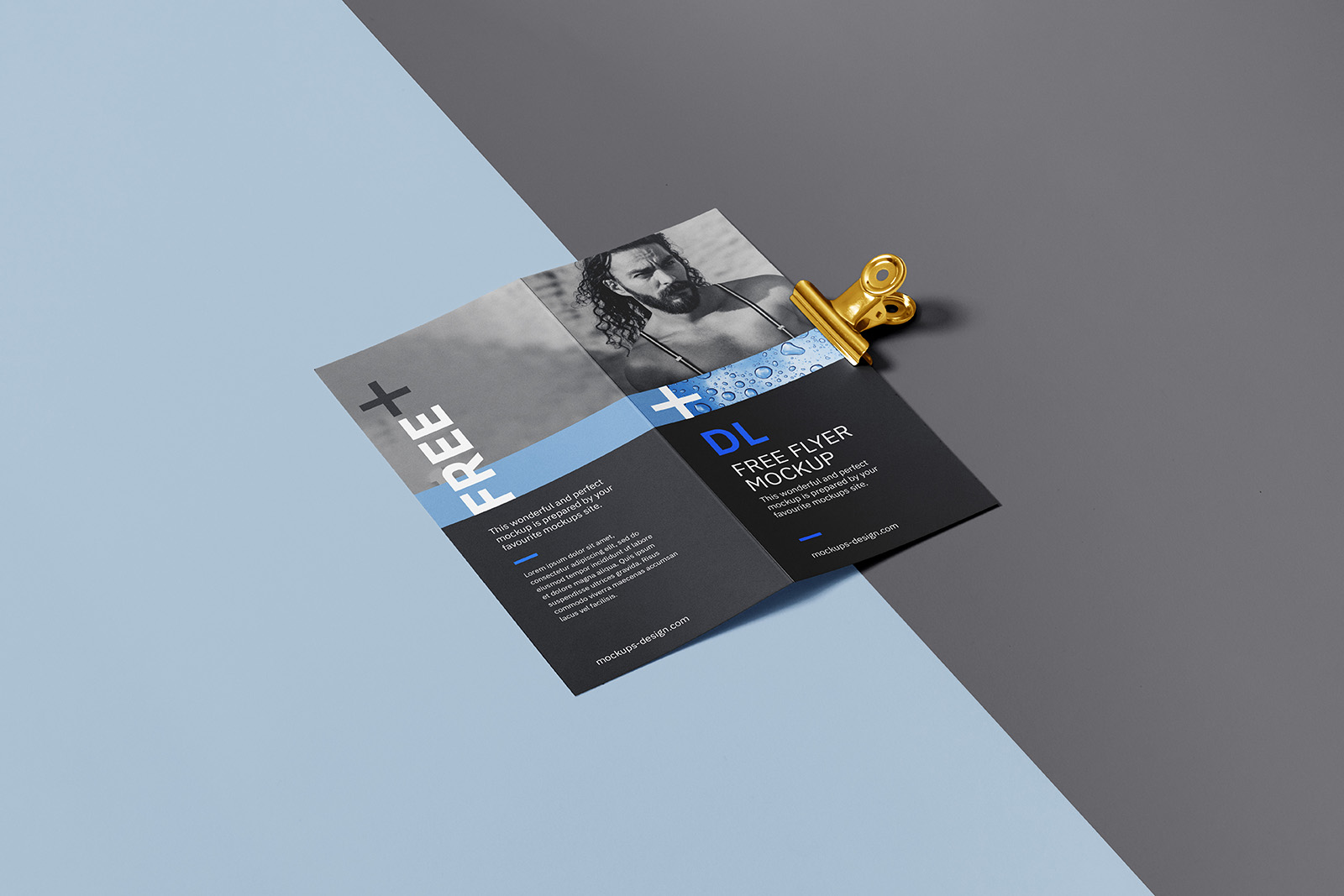 097 可商用折页展示样机 Bi-Fold Flyer Mockup